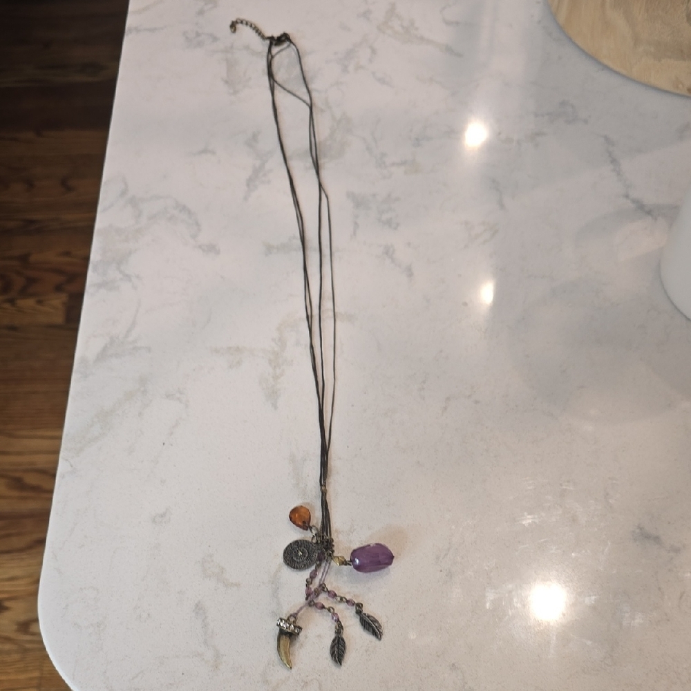 Elegant Silver and Purple Pendant Necklace